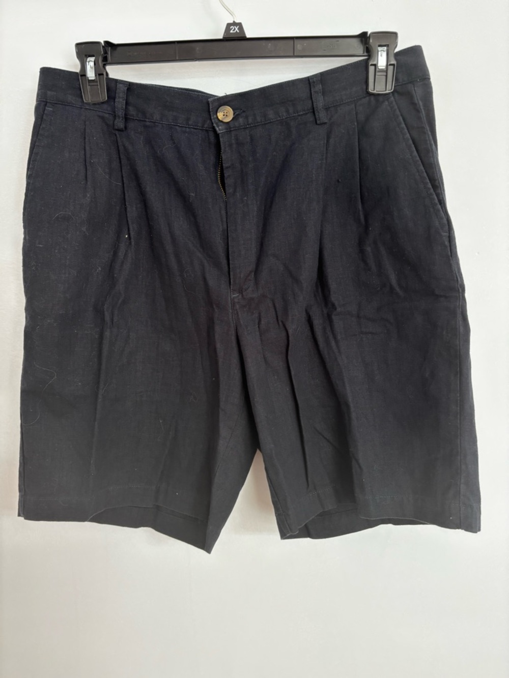 Men's Black Classic Pleated Shorts